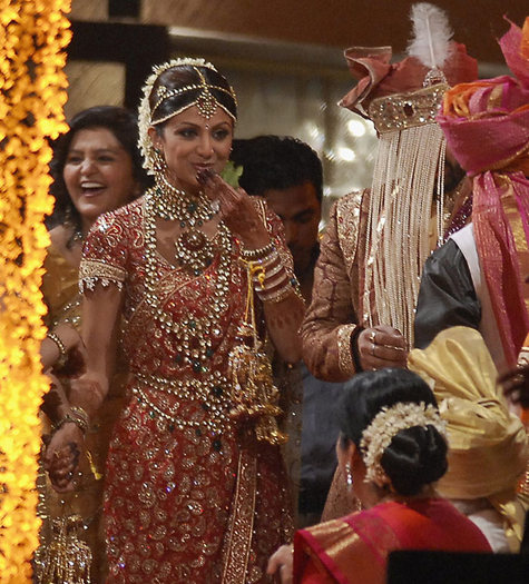 ShilpaShetty-wedding-saree (1) - Femeile si casatoria in INDIA