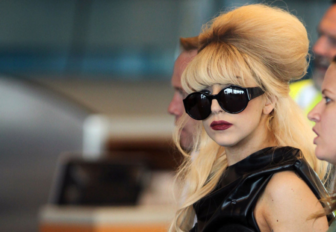 Photo-142 - MY MOTHER MONSTER