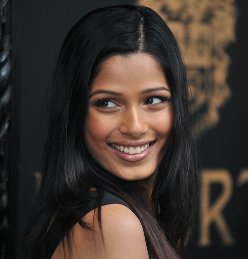 Freida Pinto (13) - x - Freida Pinto