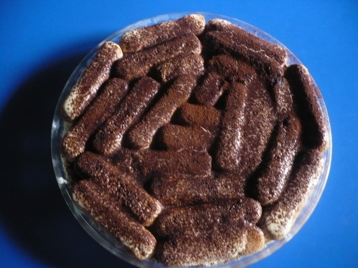Tiramisu - Torturi-Dulciuri