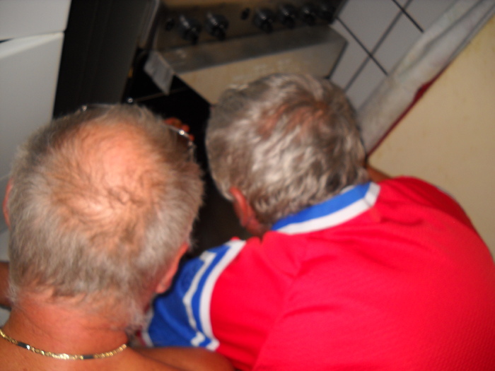 inghesuiala    mare  la gaura - La Papasa