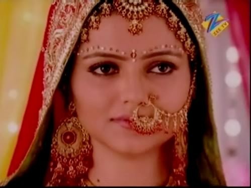 12211027_MKCSVNVGI - choti bahu