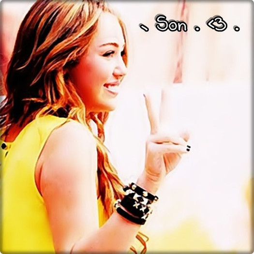 19646805_UPPHRLHGX - club miley-toate pozele mele cu miley si cu hannah