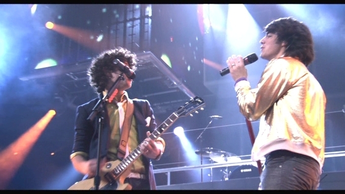 19944358_GKVFKUEOJ - club miley-toate pozele mele cu miley si cu hannah