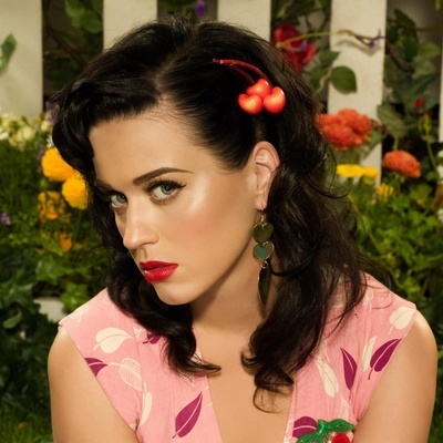 katy-perry-787315l-poza