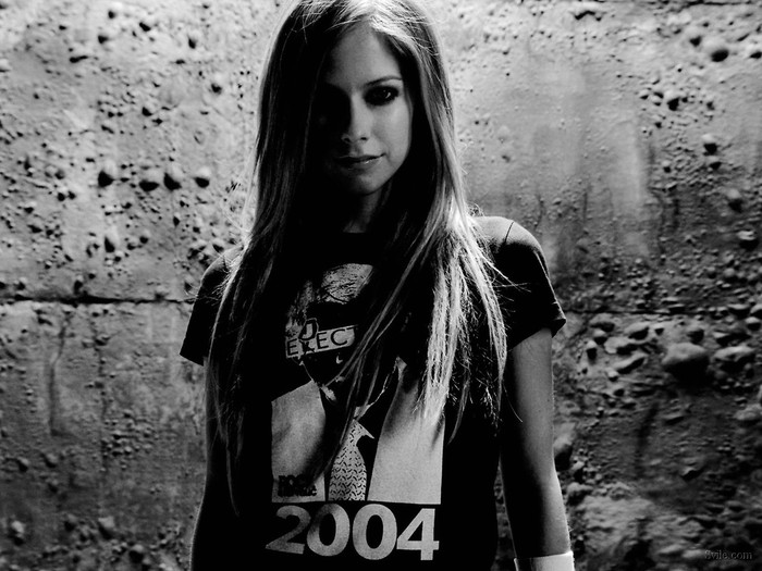 Avril Lavigne (61)