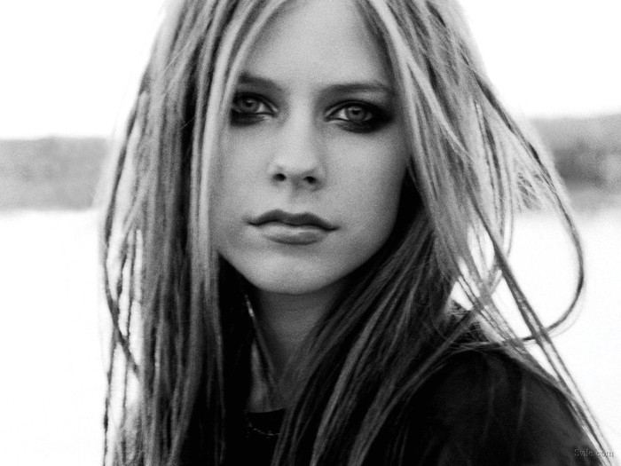 Avril Lavigne (64)