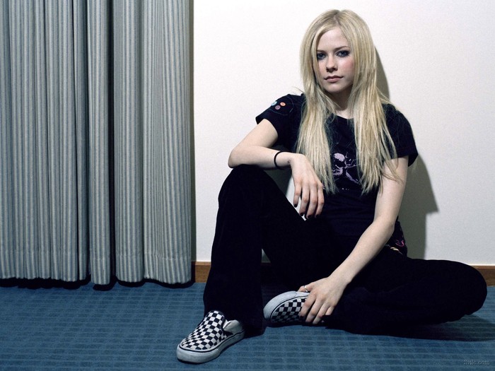 Avril Lavigne (134)