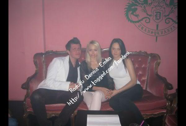 004y054g1Ok - Denisa