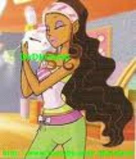 ght (7) - winx layla