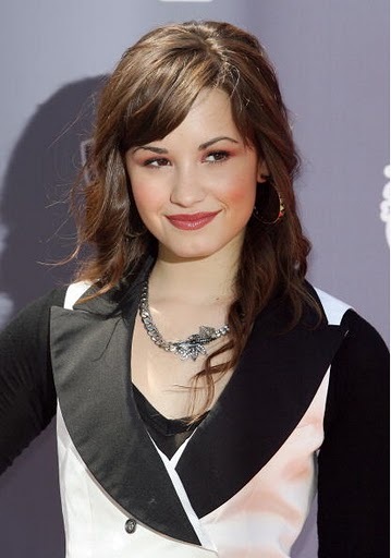 00d-11 - Demi Lovato