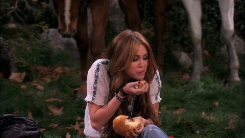 normal_4x06_mkv_000761511 - 0 00 aici 1