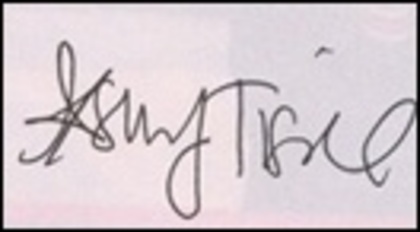 autograf ashley tisdale - autografe