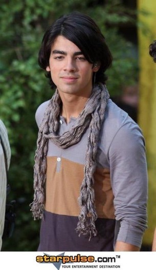 poze2_bestmusic_ro - jonas brothers