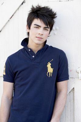Joe_Jonas_1224679474_4 - jonas brothers