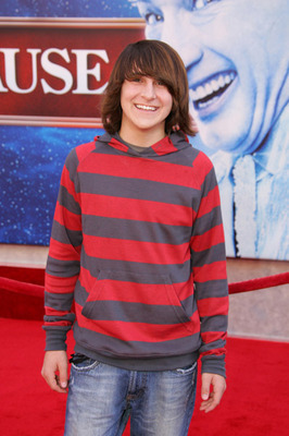 mitchel-musso-765680l-poza