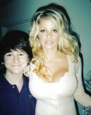 Mitchel-Musso-1237402082