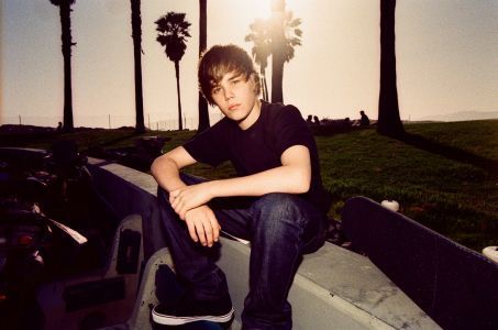 large_justin-bieber-453