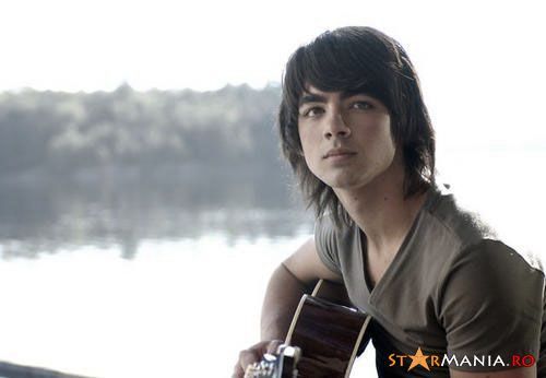 15694593_CMYVJFOZR[1] - Jonas Brothers