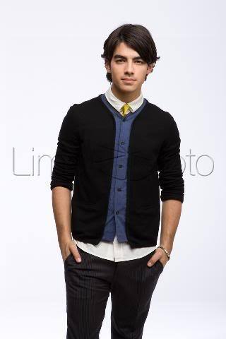 seb13[1] - Jonas Brothers