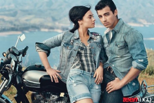 joe-demi-teen-vogue-2-9_0-530x355[1] - Jonas Brothers