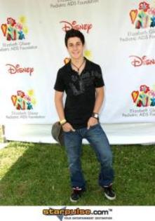 David_Henrie_1257512755_4 - david henrie