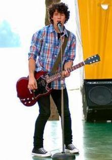 Nick_Jonas_1239893712 - jonas brothers