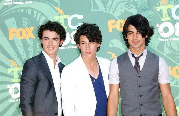 Nick_Jonas_1239994254_0 - jonas brothers