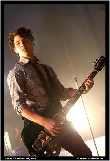 Nick_Jonas_1239994578_4