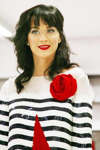 Katy_Perry_1223850543_2