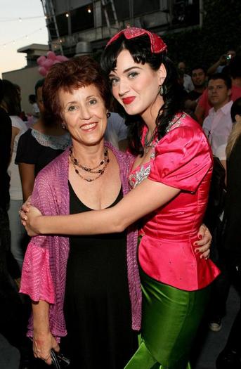 Katy_Perry_1223851663_4