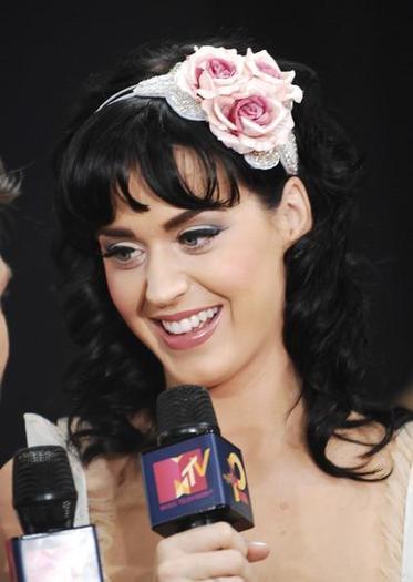 Katy_Perry_1259777295_1 - katy perry