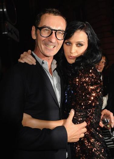 Katy_Perry_1259778500_4