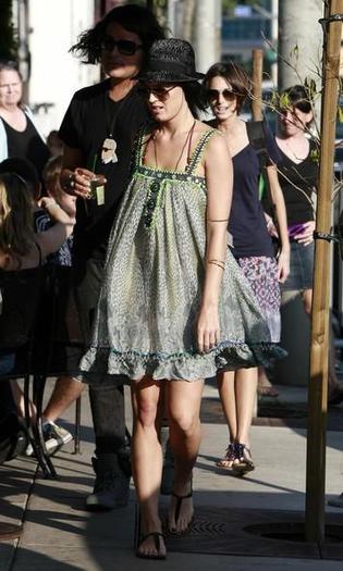 Katy_Perry_1259787782_3