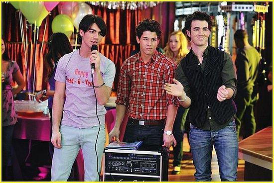 Jonas_1273437789_0_2009 - jonas brothers