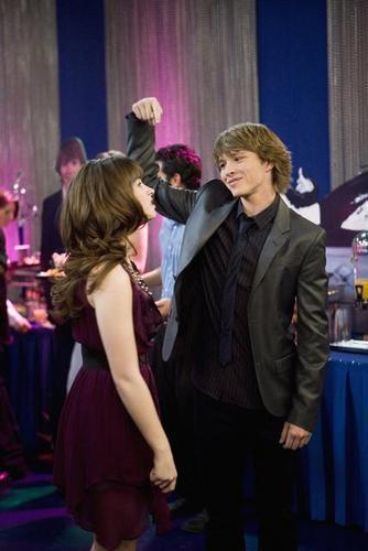 Sterling_Knight_1250600137_3