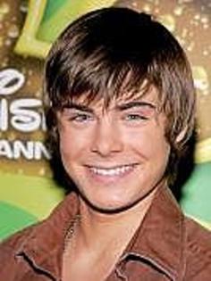 TGLPNHQTZVCDPCSJBNV - zack efron