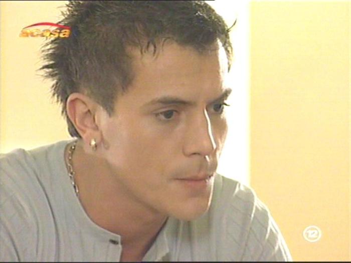 image04082208tv1036ha - razvi fodor