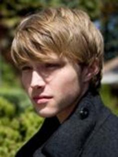 1-5539855-8724-t - Sterling Knight