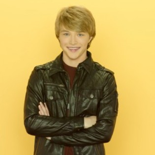 sterling-knight-300x300 - Sterling Knight