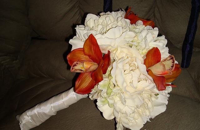 buchet mireasa  din hortensia si orhidee - Fotografii BUCHETE MIREASA
