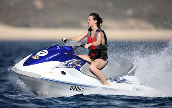 Katy_Perry_1259785850_3