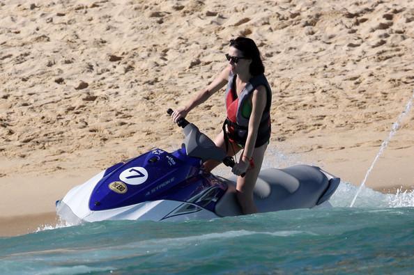 Katy_Perry_1259785892_2