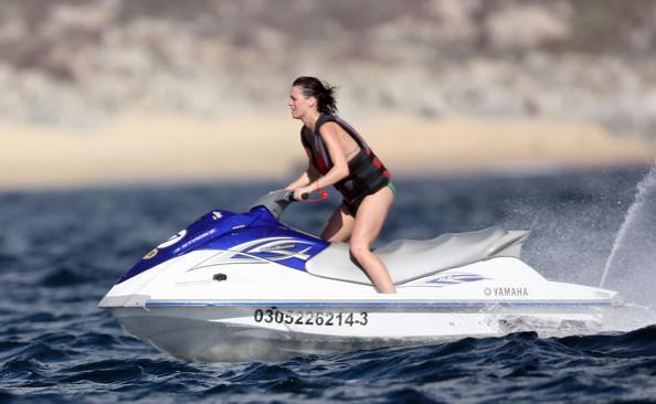 Katy_Perry_1259785943_2