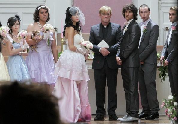 Katy_Perry_1259786086_0 - katy perry