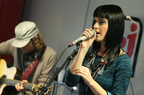 Katy_Perry_1259788093_4 - katy perry