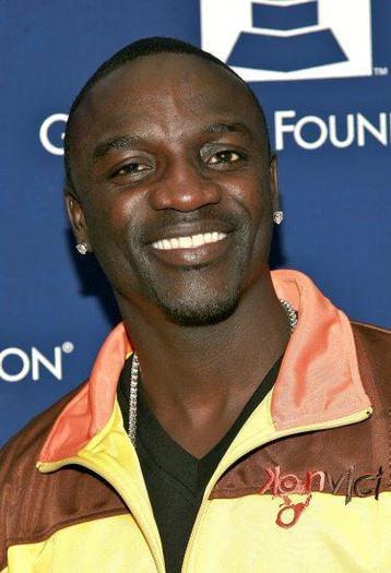 Akon_1246396388_2 - akon