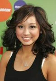 18732806_HBEHLHTIN - brenda song