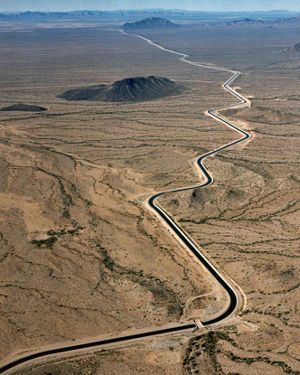 300px-Arizona_cap_canal