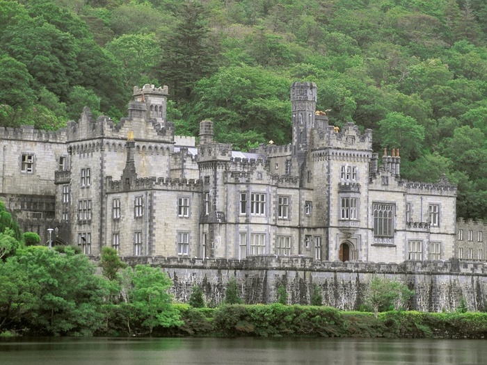 kylemore_abbe_irlanda-800x600 - imagini cu castele